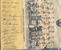 1951 Toronto Maple Leafs Team (15) Stanley Cup Champs Signed Photo BAS Beckett