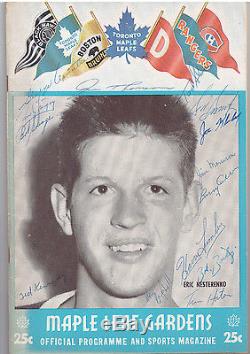 1954-55 Toronto Maple Leafs Signed Program by 14 Tim Horton JSA