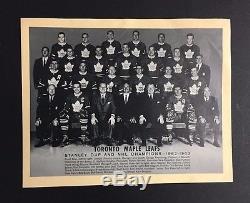 1962 1963 Bee Hive Group 2 Toronto Maple Leafs Stanley Cup Champion Team Photo