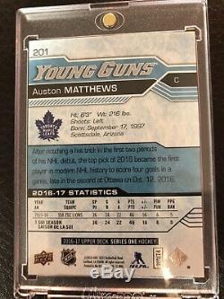 2016-17 UD Young Guns Toronto Maple Leafs Auston Matthews #201