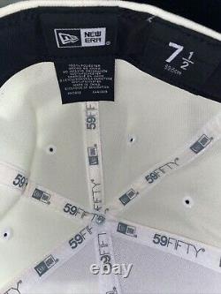 7 1/2 Toronto Maple Leafs Off White/Navy 75th Anniversary Glow In The Dark