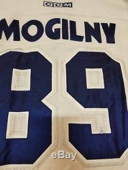 ALEXANDER MOGILNY 02'03 Toronto Maple Leafs PHOTOMATCHED Game Worn Used Jersey