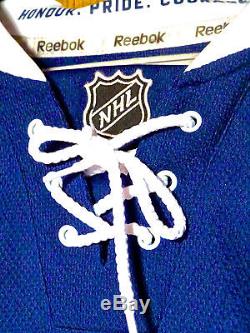 Austin Matthews Autograph NHL Hockey Toronto Maple Leafs