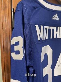 Auston MATTHEWS Signed Toronto Maple Leafs 60 GOALS 4/26/22 FANATICS COA #3/60