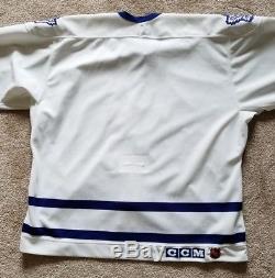 Authentic Center Ice CCM Toronto Maple Leafs NHL Hockey Jersey 52, Fight Strap
