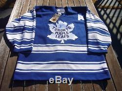 CCM Mats Sundin Toronto Maple Leafs Signed Jersey 48 vtg New 1829 Of 1931