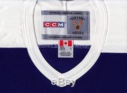 DOUG GILMOUR size LARGE Toronto Maple Leafs CCM 550 VINTAGE Jersey White