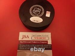 Dave Keon Signed Toronto Maple Leafs Puck With HOF 86 JSA WB100301