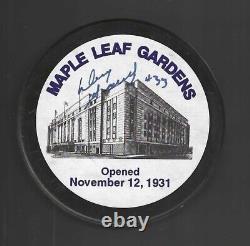 Doug Favell Signed Toronto Maple Leafs Maple Leaf Gardens Puck Beckett COA