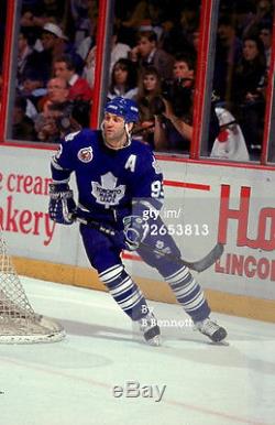 Doug Gilmour Signed Toronto Maple Leafs Vintage CCM Jersey Psa/dna Coa 1993 Era