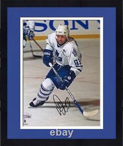 Framed Doug Gilmour Toronto Maple Leafs Signed 8 x 10 Skating Photograph