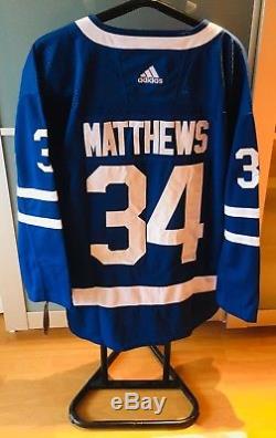Neues NHL Trikot Toronto Maple Leafs Auston Matthews 34# Grösse L