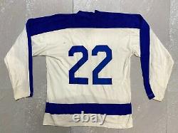 RARE VTG 1970's Toronto Maple Leaf #22 Pro Quality Dureen Jersey! Team worn