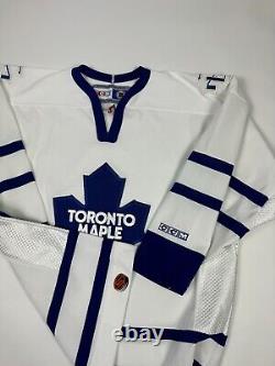 Rare Vintage Toronto Maple Leafs NHL Hockey Jersey CCM Size L Man