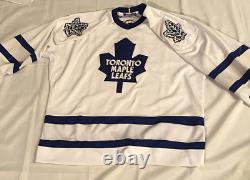 Ron Ellis autographed Toronto Maple Leafs (replica) Jersey withCert. Of Auth