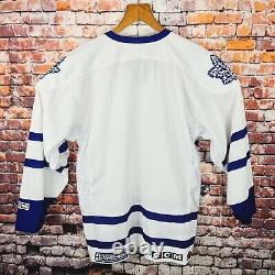 TORONTO MAPLE LEAFS NHL CCM 90's Men's Size Large White 3/4 Sleeve Jersey