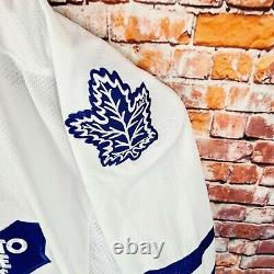 TORONTO MAPLE LEAFS NHL CCM 90's Men's Size Large White 3/4 Sleeve Jersey