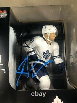 Toronto Maple Leafs JOHN TAVARES Signed Imports Dragon 12 Figure #/1850 BECKETT