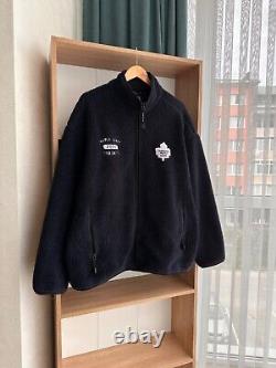 VTG Toronto Maple Leafs NHL Roots Athletic 2000 Sherpa Jacket