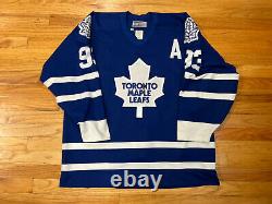 Vintage Doug Gilmour Toronto Maple Leafs CCM Center Ice Pro Hockey Jersey Blue