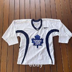 Vintage NHL Reebok Size M Jersey Toronto Maple Leafs