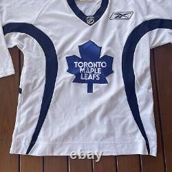 Vintage NHL Reebok Size M Jersey Toronto Maple Leafs