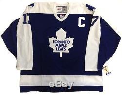 Wendel Clark Signed Toronto Maple Leafs Jersey Psa/dna Authenticated