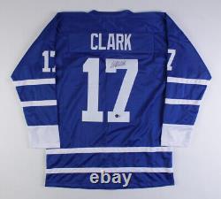 Wendel Clark Signed Maple Leafs Jersey (Beckett) Former Toronto Winger 1985-2000
