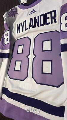 William Nylander Adidas Authentic Hockey Fights Cancer Jersey Leafs NWT Size 54